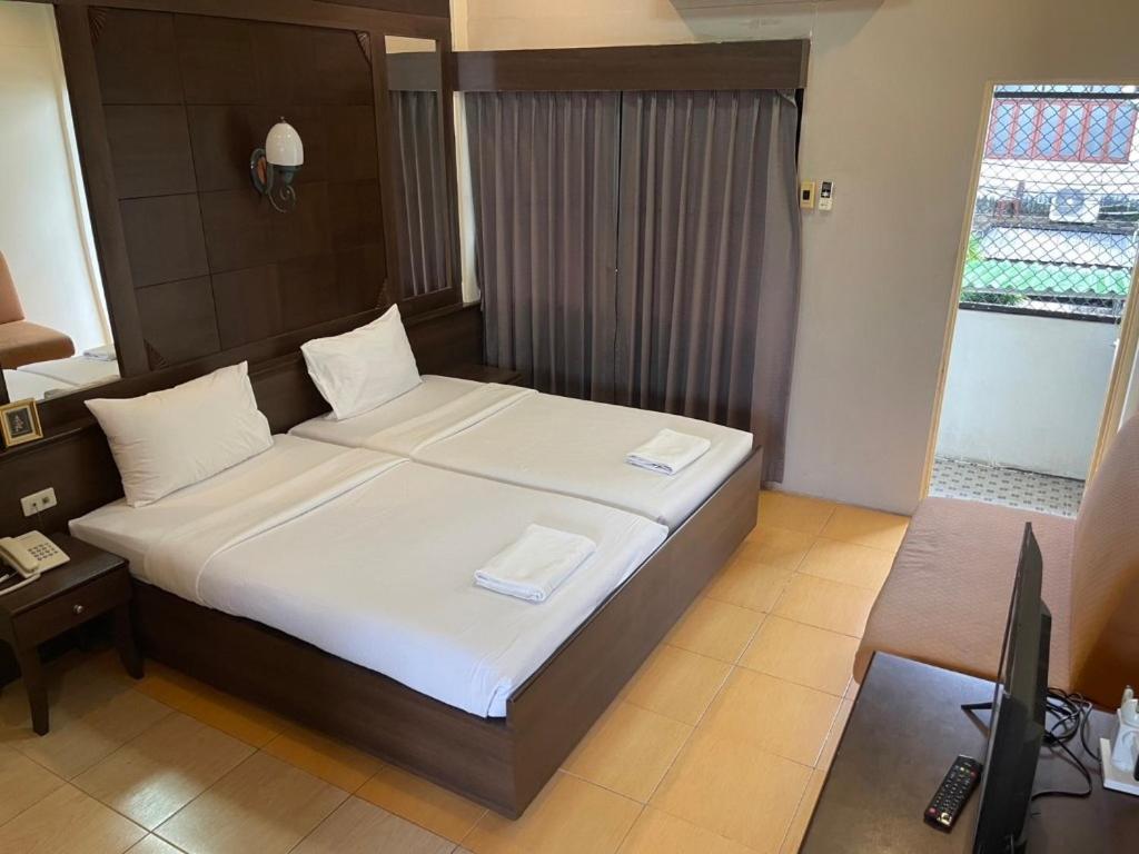 Rajata Hotel Бангкок Екстер'єр фото