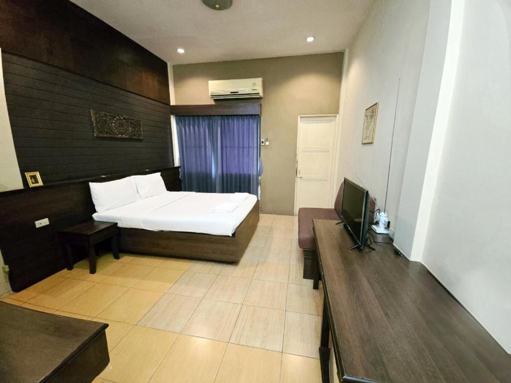 Rajata Hotel Бангкок Екстер'єр фото