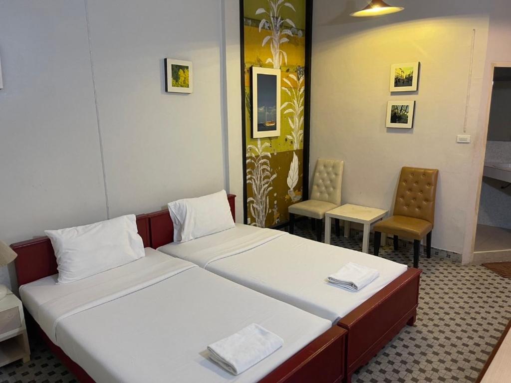 Rajata Hotel Бангкок Екстер'єр фото